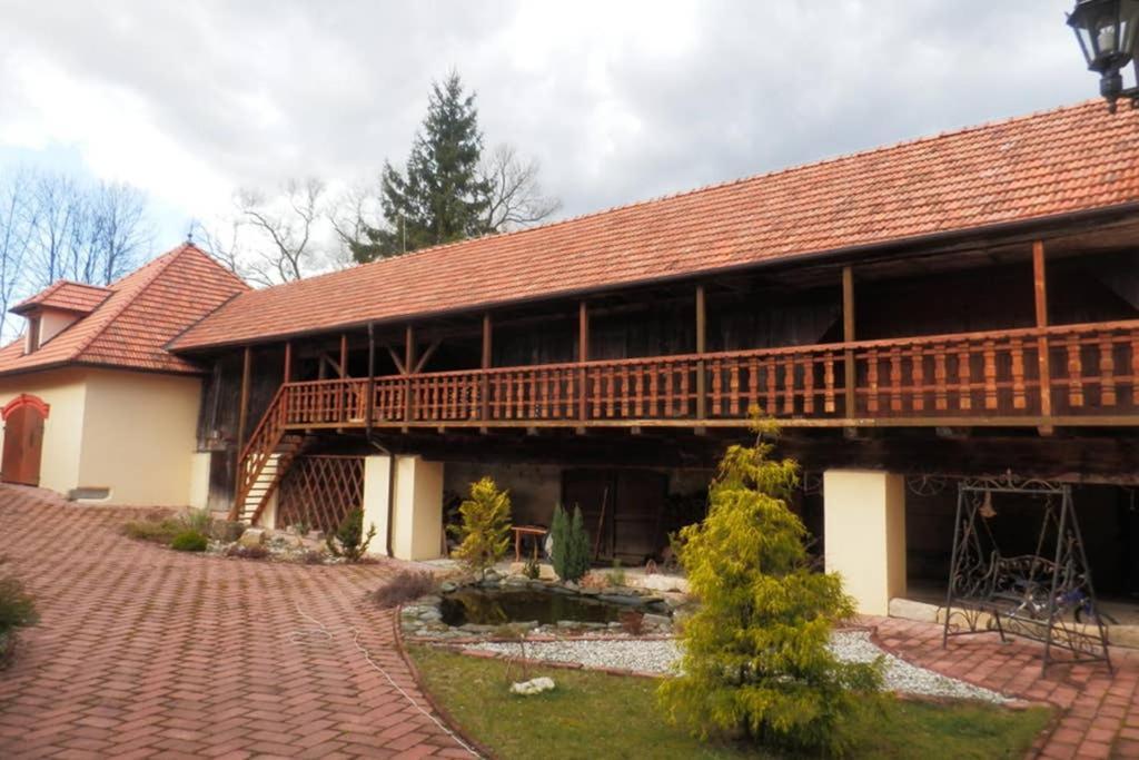 Zámeček Zdíky - Moderní velký apartmán Bujanov Exteriér fotografie
